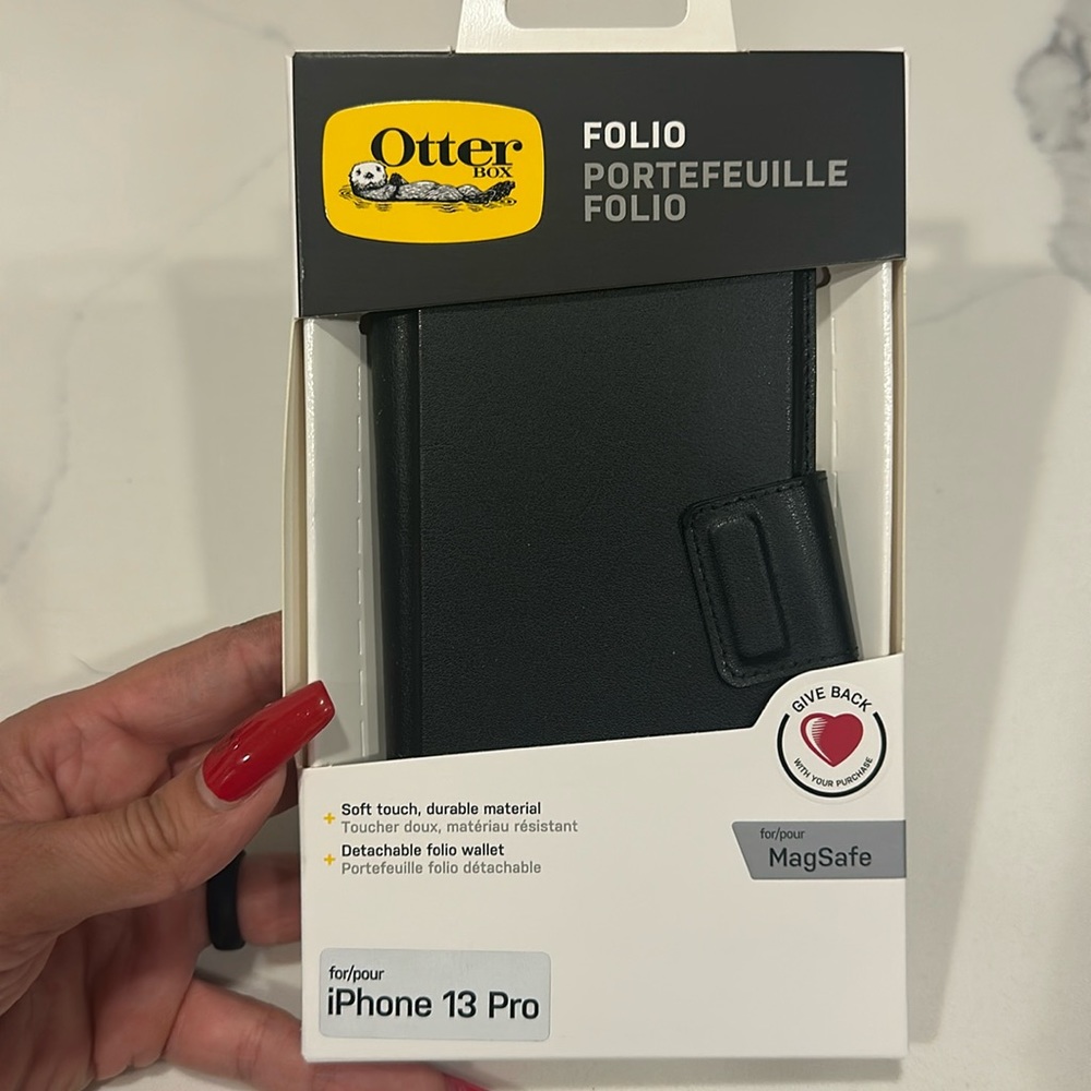 iPhone 13 Pro otter box case